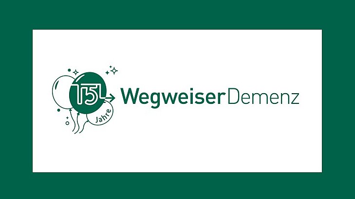 © BMBFSFJ Logo: Grünes Jubiläumslogo mit Luftballons vom Wegweiser Demenz