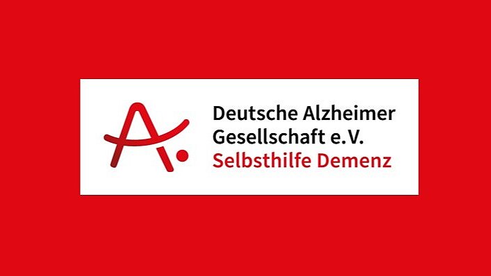 © DAlzG Logo der DAlzG auf rotem Hintergrund