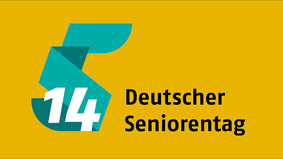 © BAGSO Gelbes Banner mit dem Logo des 14. Deutschen Seniorentages